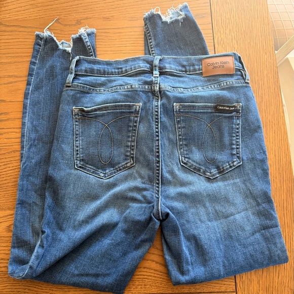 Calvin Klein Women's Straight Leg Dark Blue Jeans - Picture 5 of 5